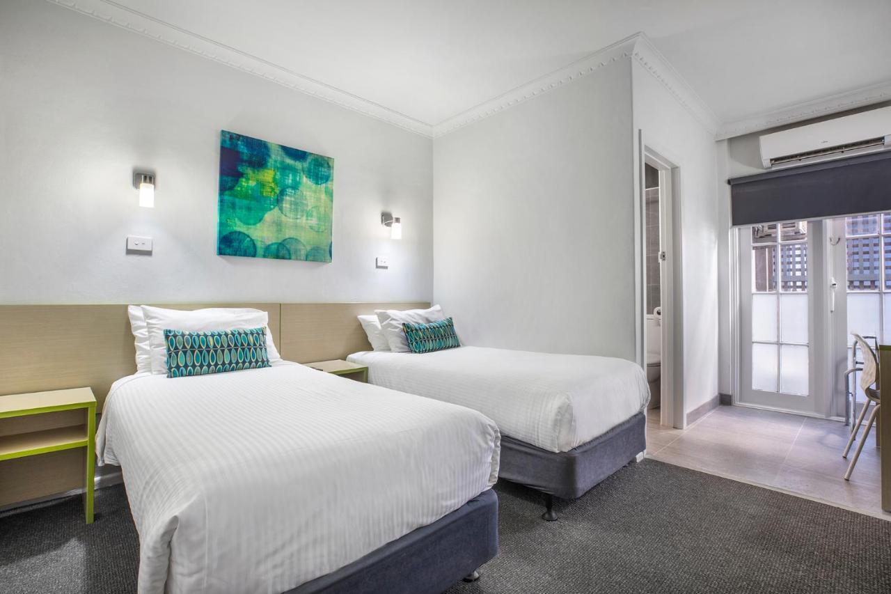 Nightcap At Skyways Hotel Melbourne Buitenkant foto