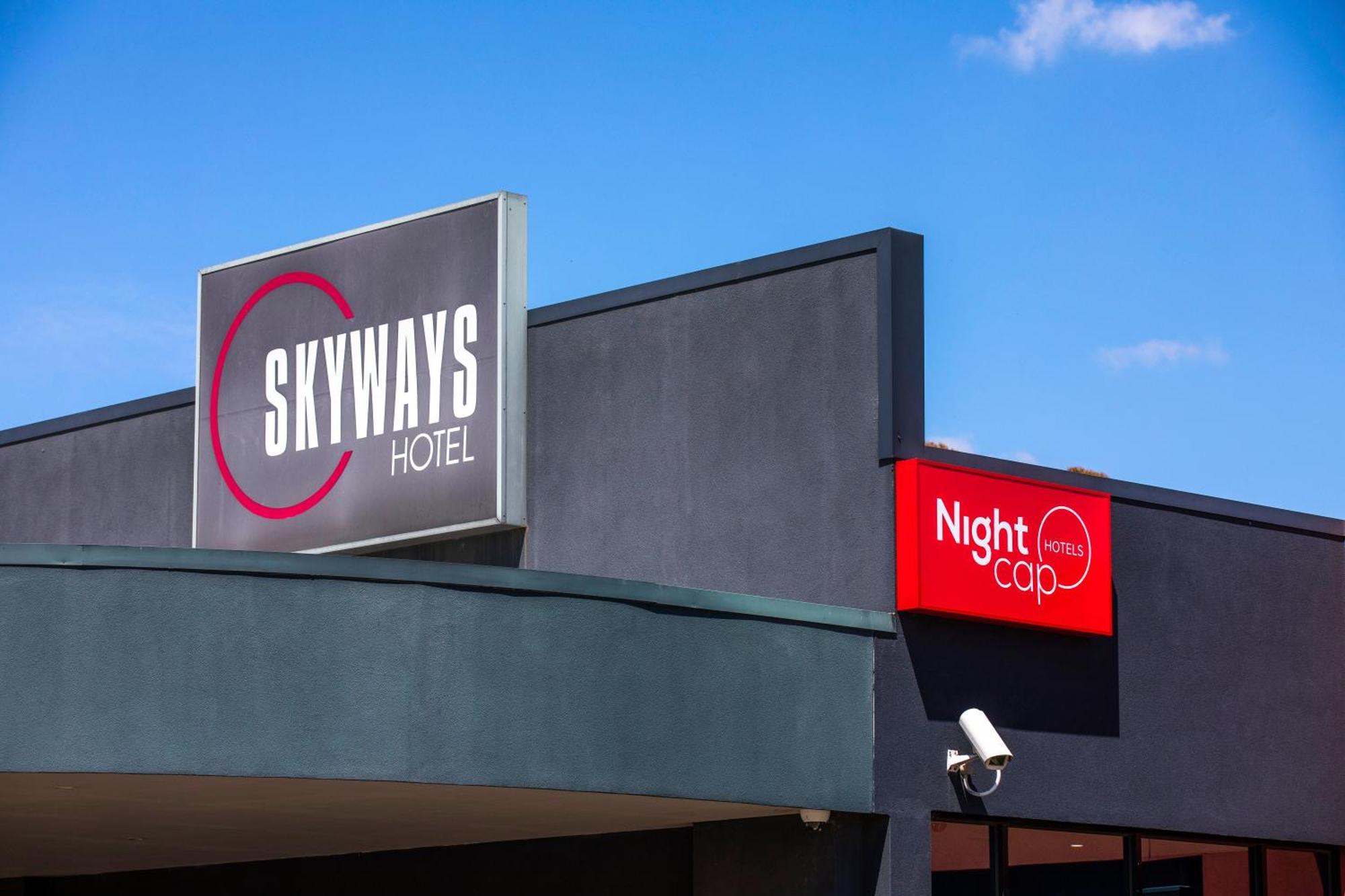 Nightcap At Skyways Hotel Melbourne Buitenkant foto