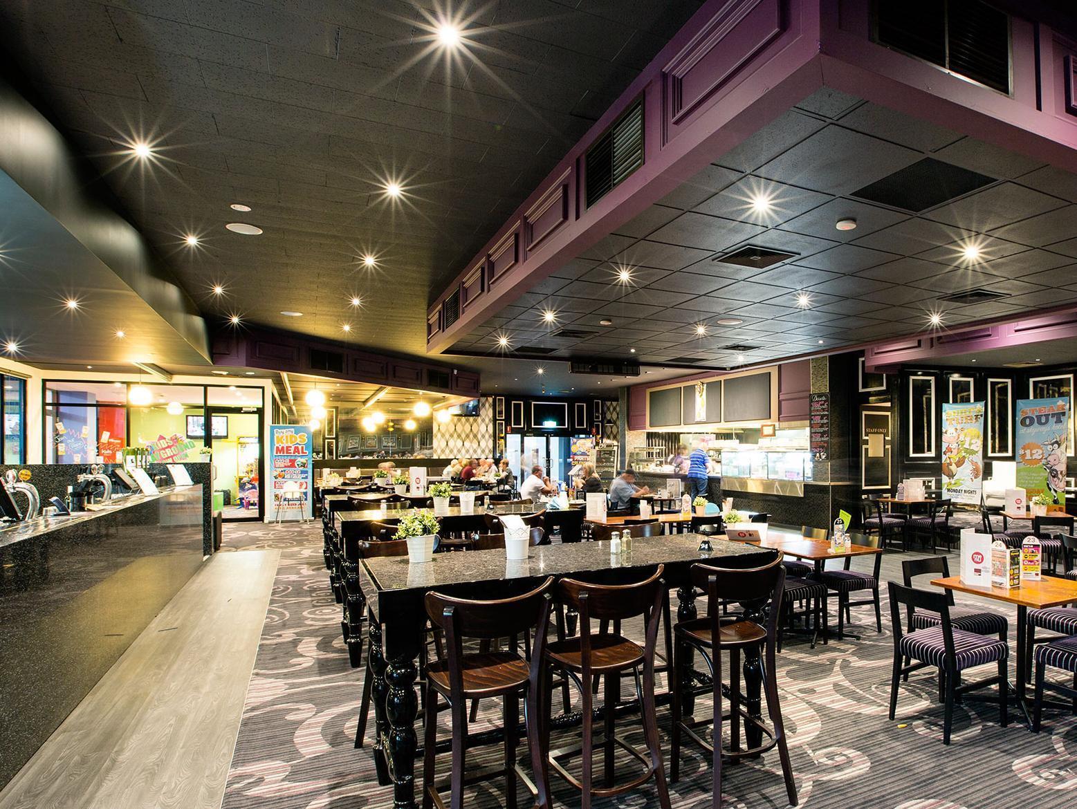 Nightcap At Skyways Hotel Melbourne Buitenkant foto